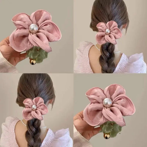 Blossom Pearl Scrunchie