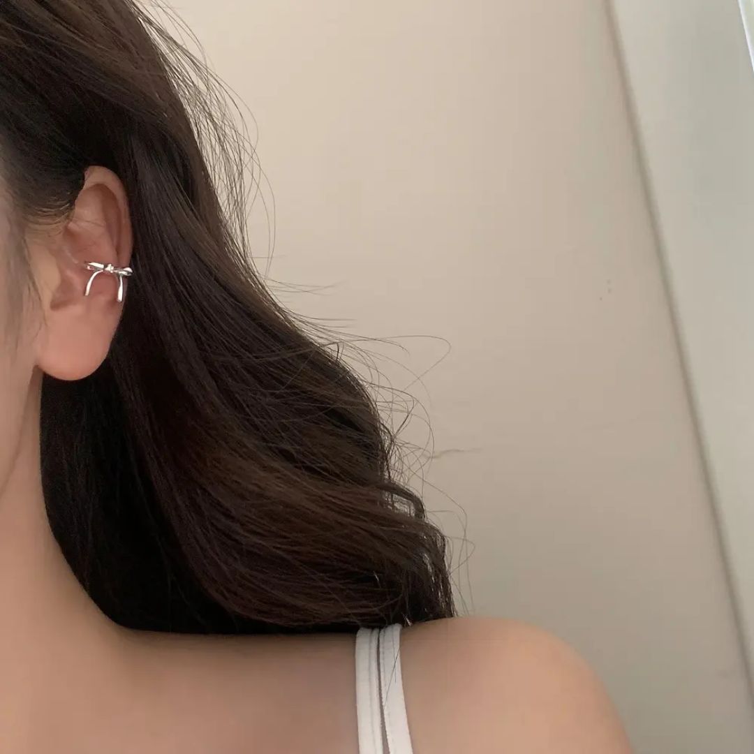 Dainty Bow Studs Earring