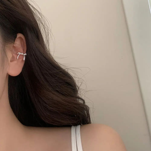 Dainty Bow Studs Earring