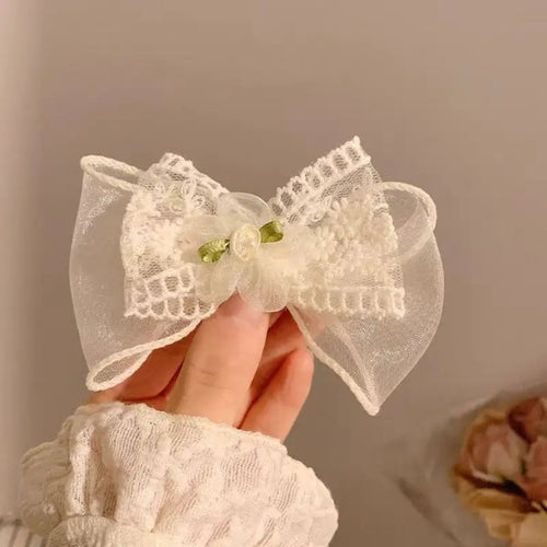 Delicate Daisy Lace Hair Clip (PACK OF 1)