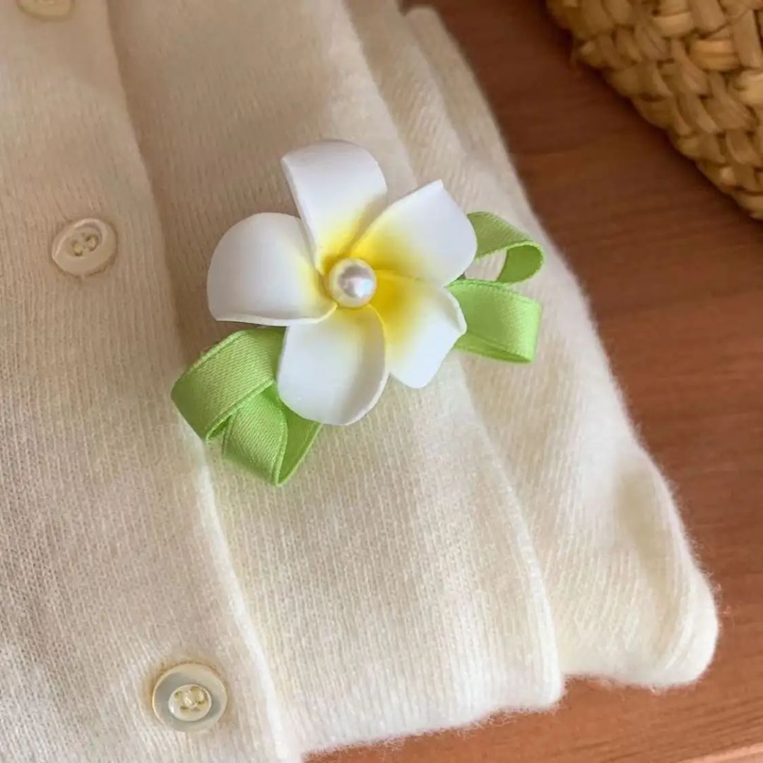 Frangipani Delight Hair Clip (pack of 1)