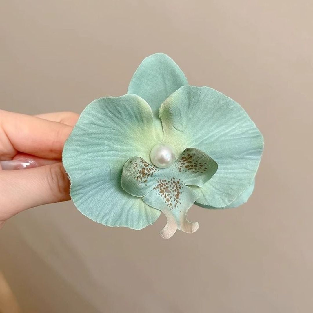 Elegant Orchid Hair Clip