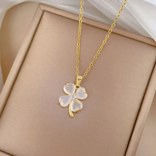 Pearl Meadow Necklace