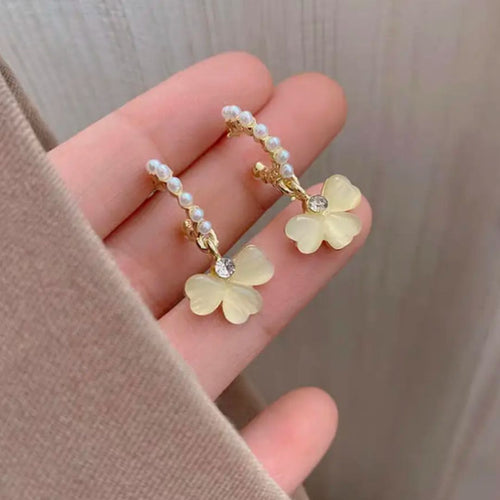Shining Flower & Pearl Earring