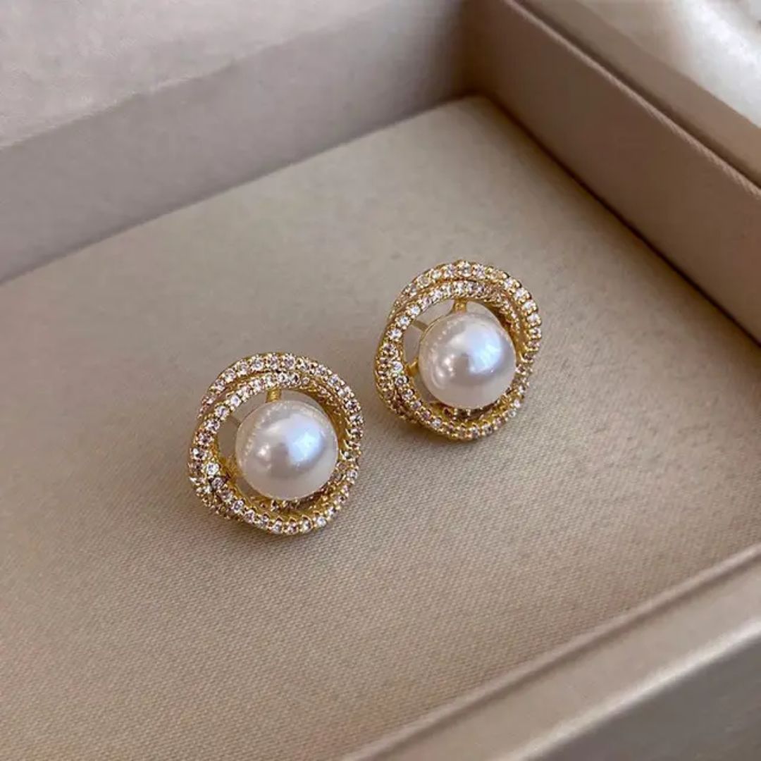 Pearlfect Drop Earrings