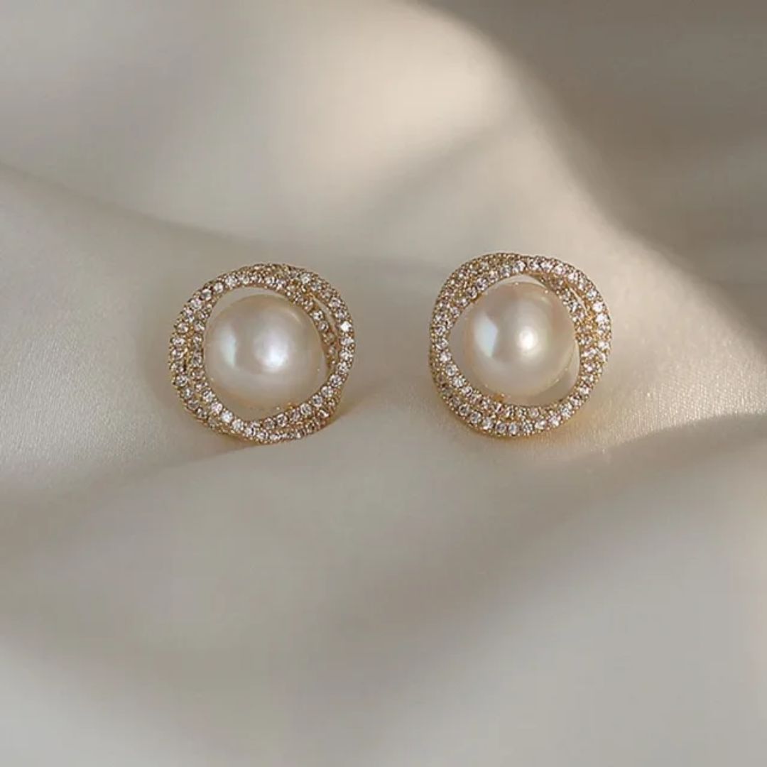 Pearlfect Drop Earrings