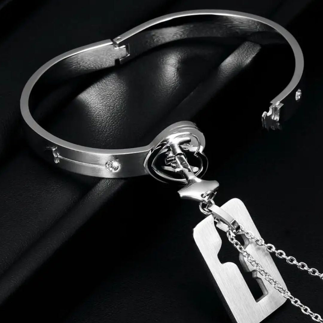 Couple's Lock and Key Bracelet Set