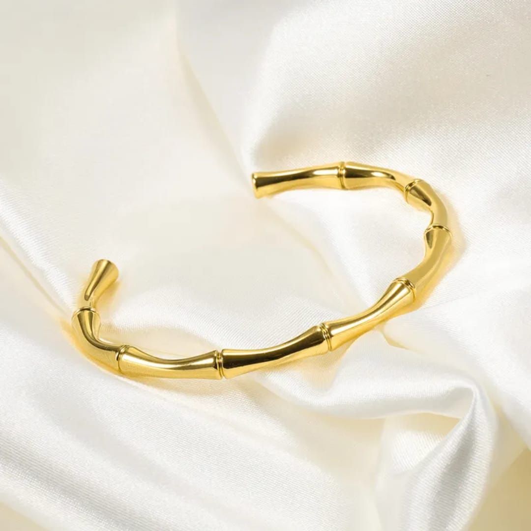 Blind Date Statement Bracelet
