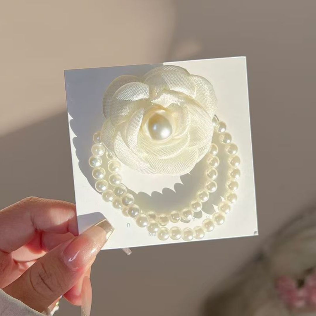 Pearl Daisy  Hair Scrunchies