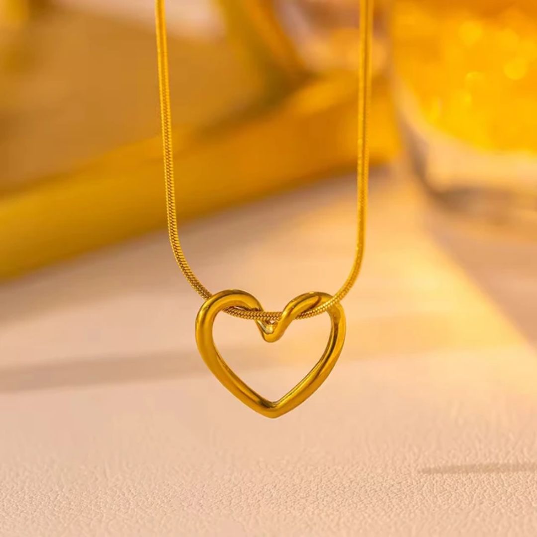 Blind Date heart Necklace