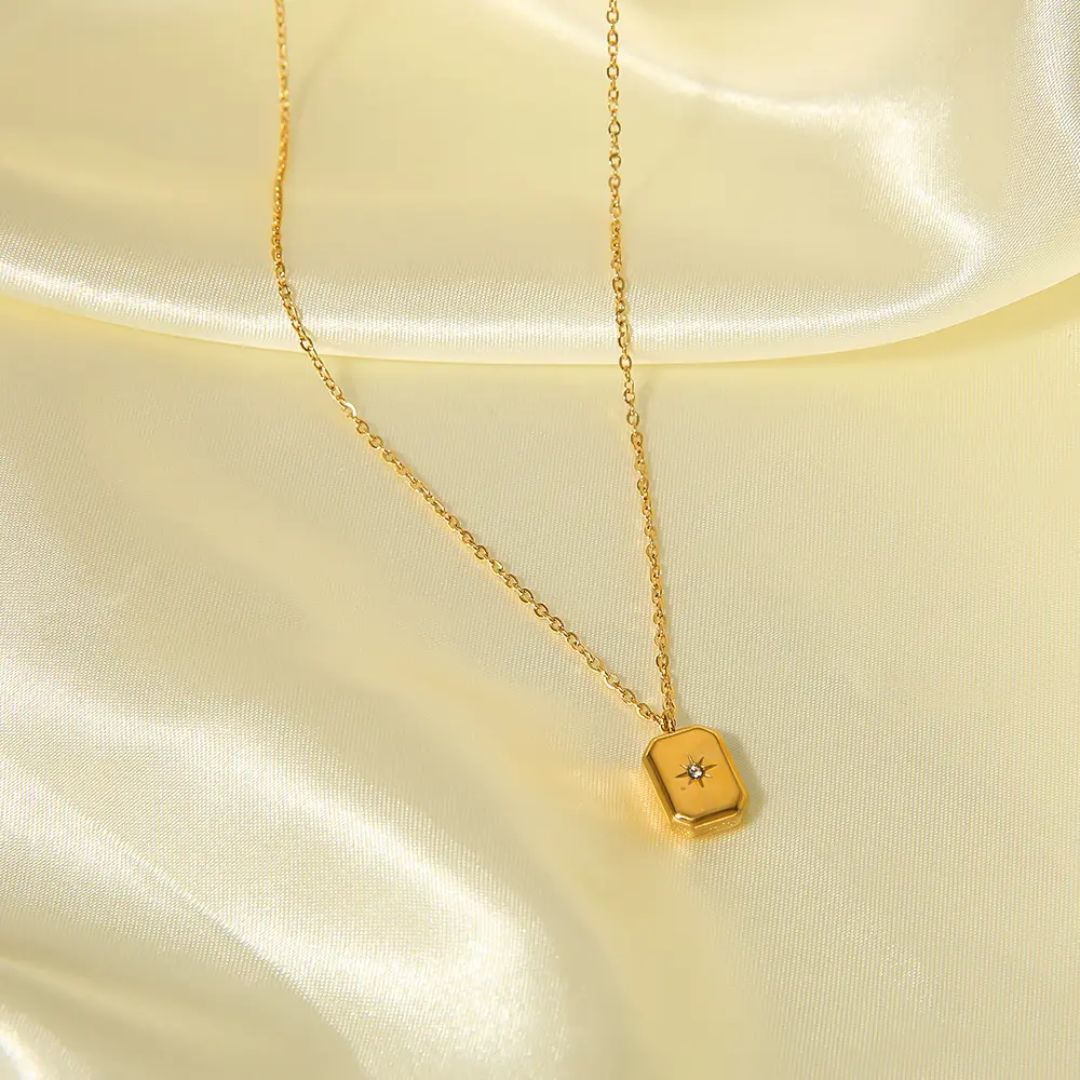 Bling Blogger Necklace