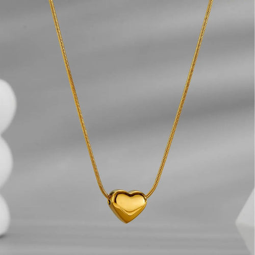 Chic Heart Necklace