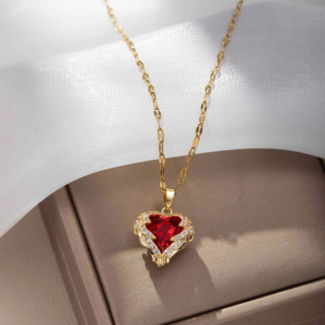 Follow Your Heart Neckpiece