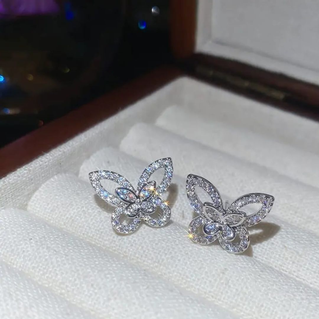Dreamy Butterfly Stud Earring