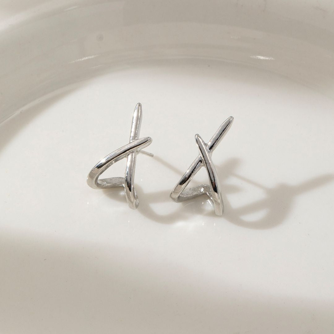 Criss-Cross Stud Earring