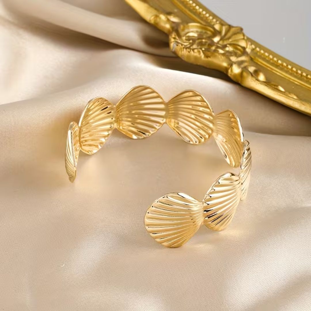 Gilded Shell Bracelet
