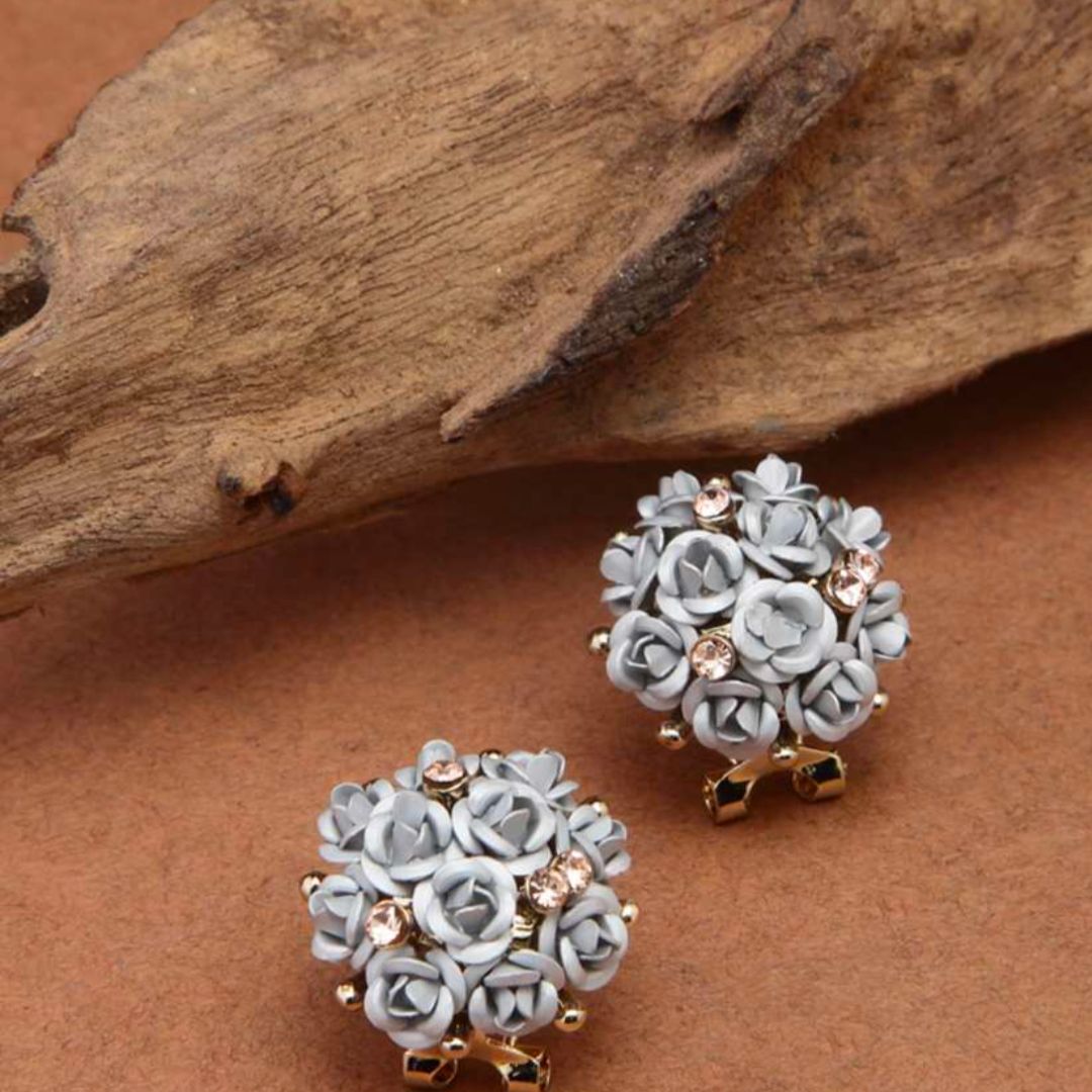 Rosebud Sparkle Studs
