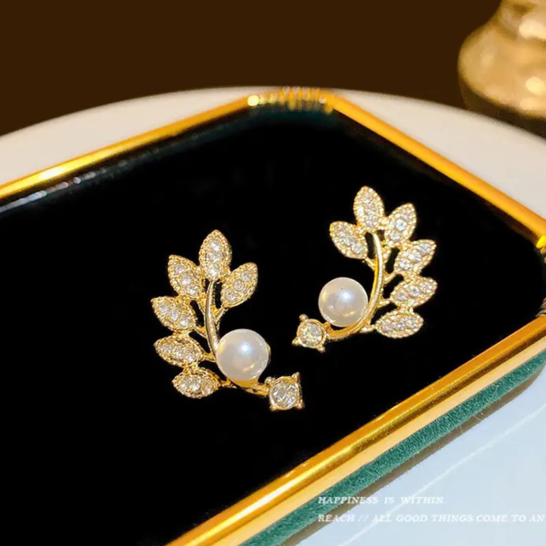 Pearlfect Minimal Earrings