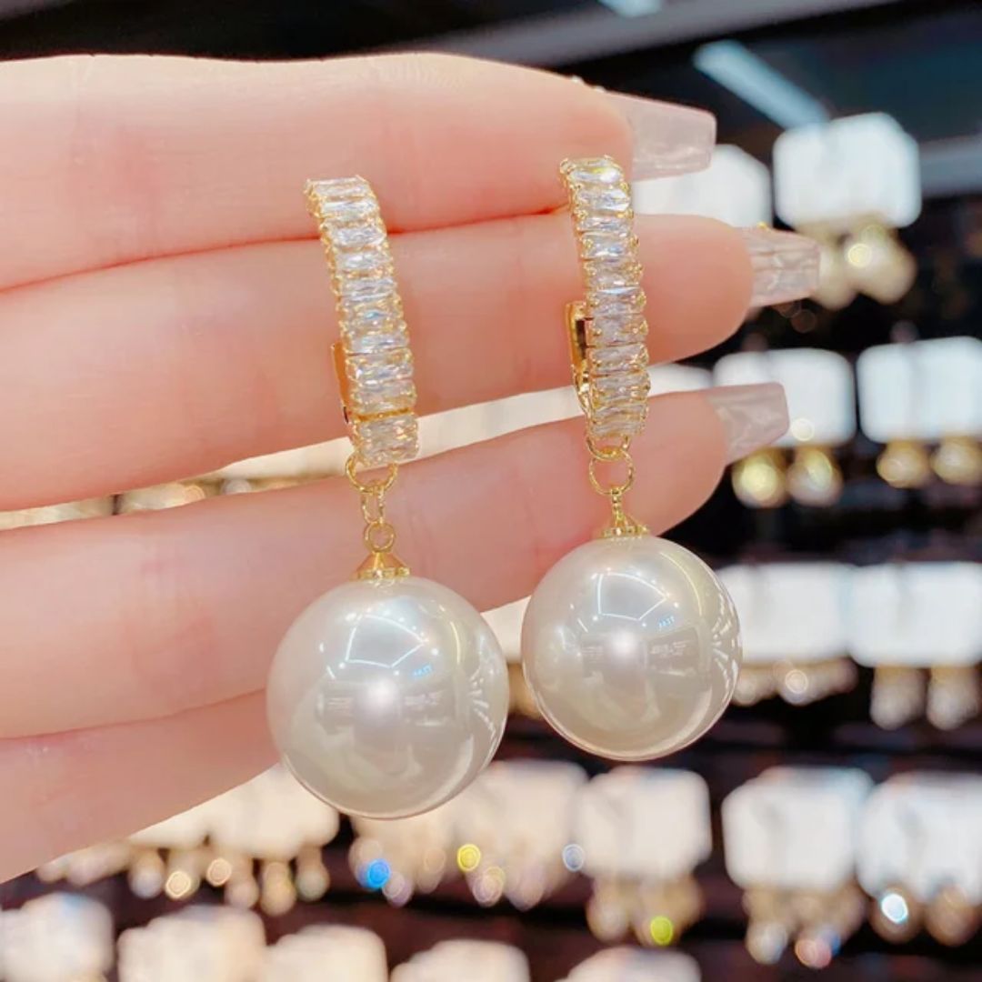 Pearlfect Drop Earrings