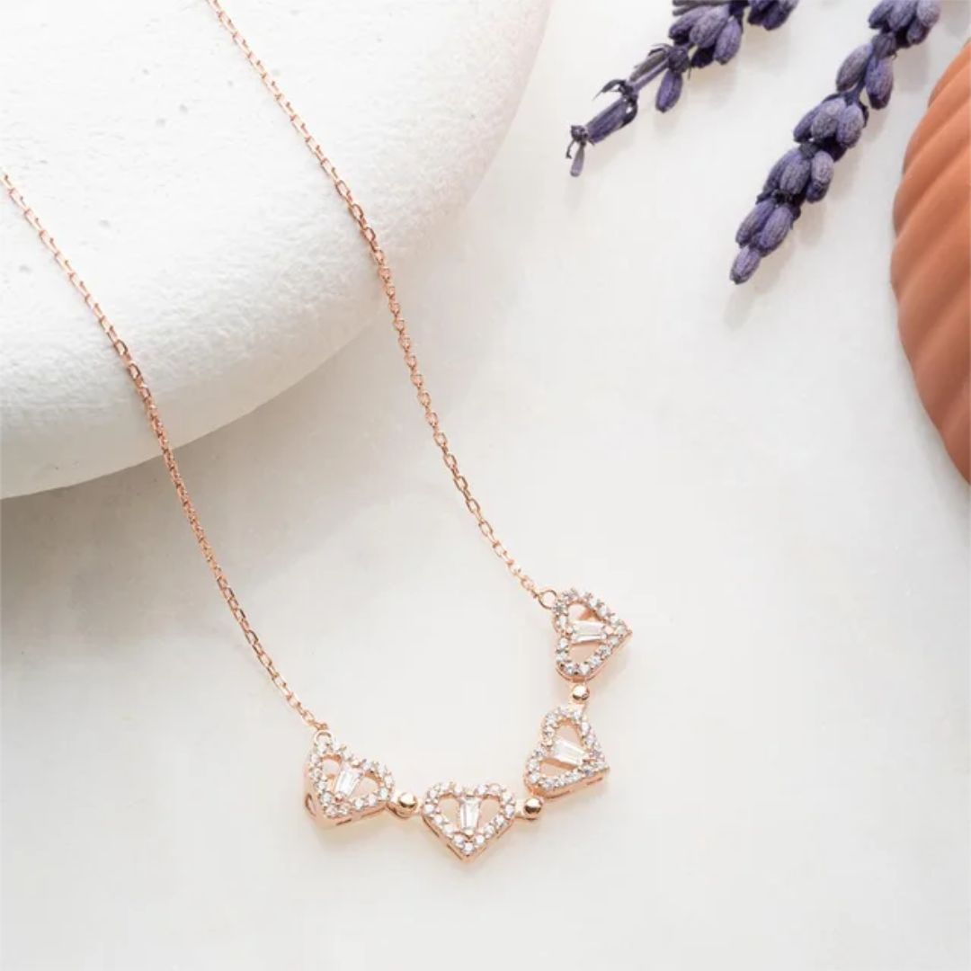 Crash A Party Heart Neckpiece