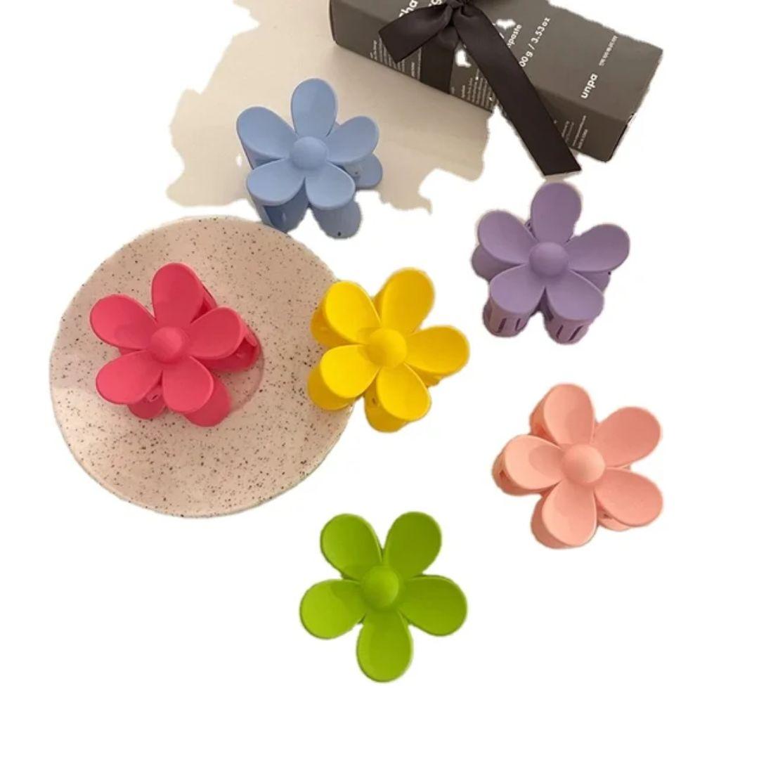 Color Pop Flower Claw (Pack of 2) - Small