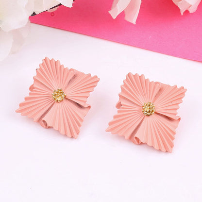 Peachy Affair Earrings