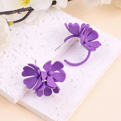 Lilac Daisy Hoop Earrings