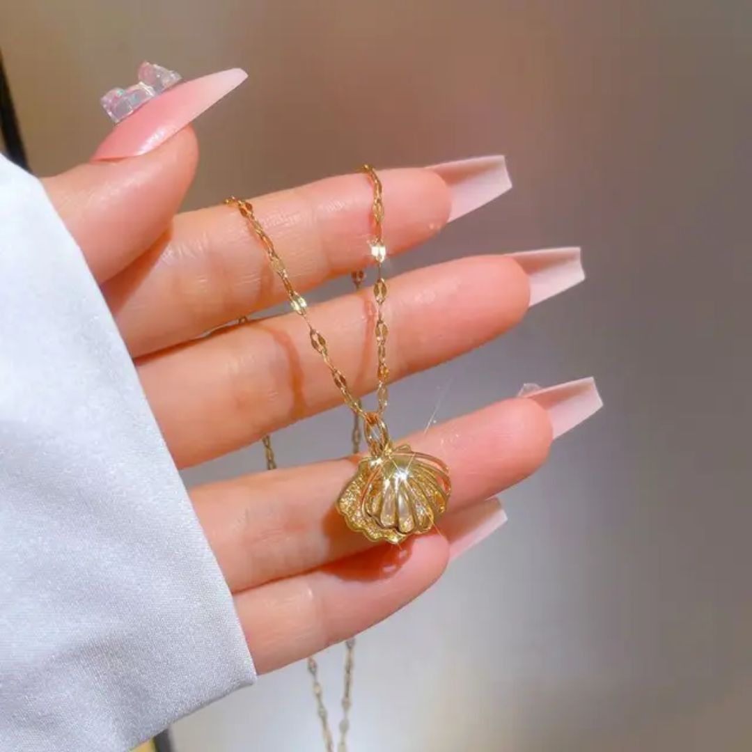 Bling Blogger Necklace