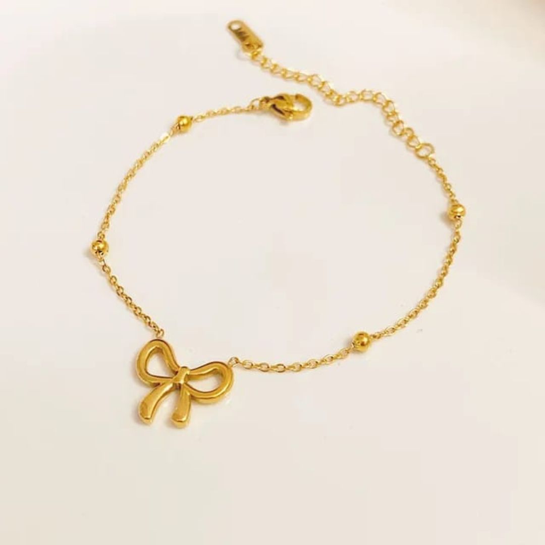 Golden Bow Bracelet