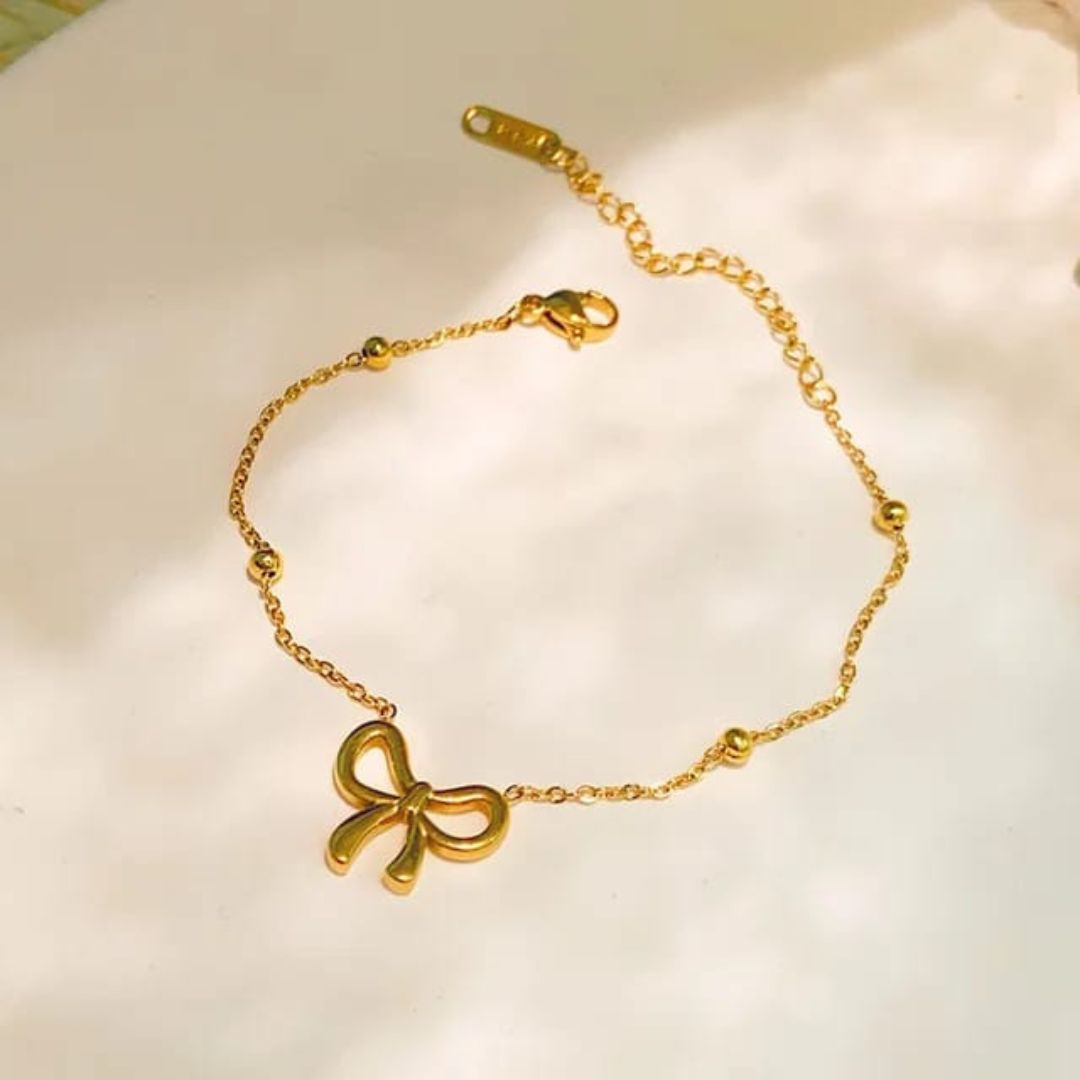 Golden Bow Bracelet