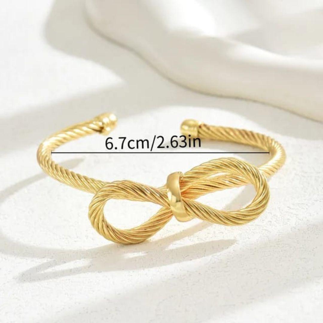 Golden Bow Bracelet