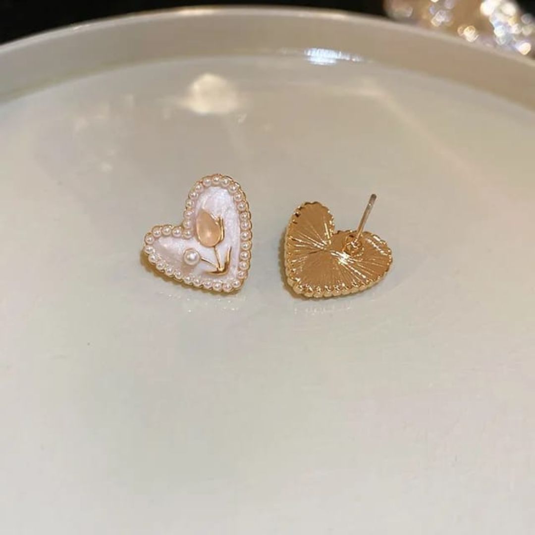 Bling Blogger Heart Earrings