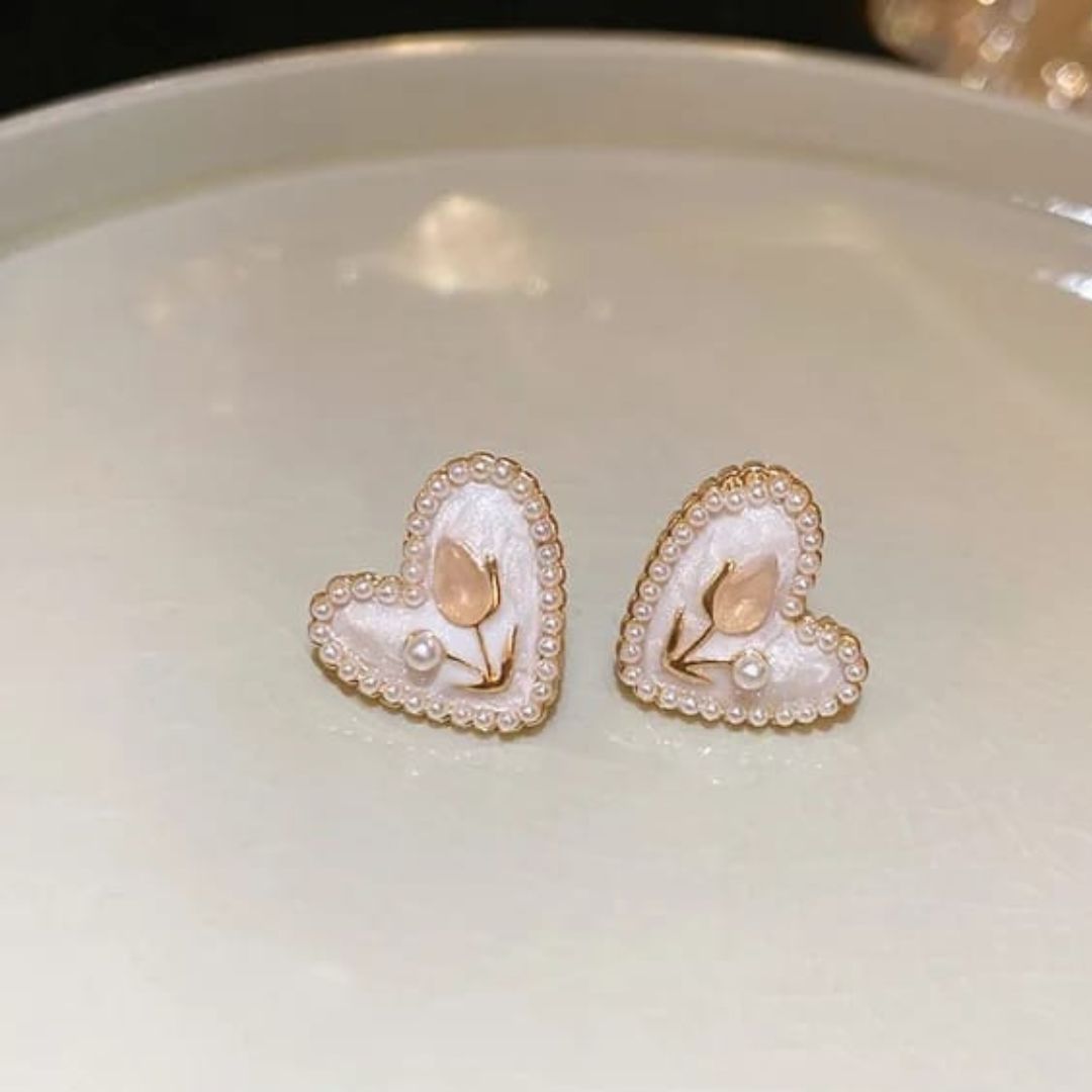 Bling Blogger Heart Earrings