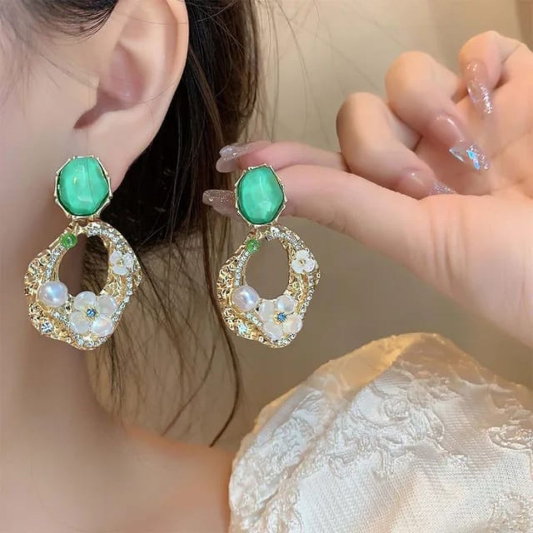 Bling Blogger  Earring