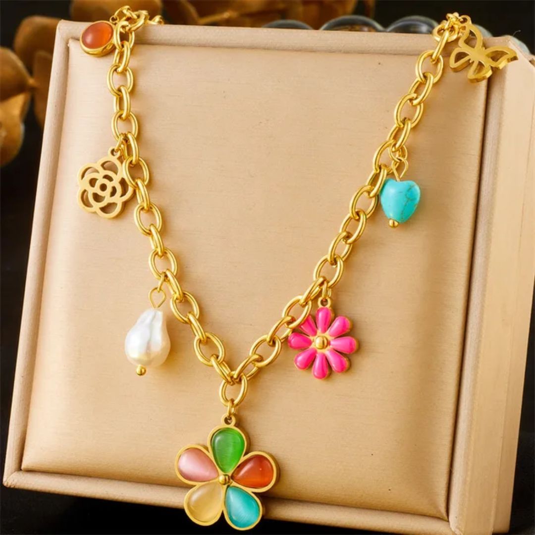 Flower Charm Linked Necklace