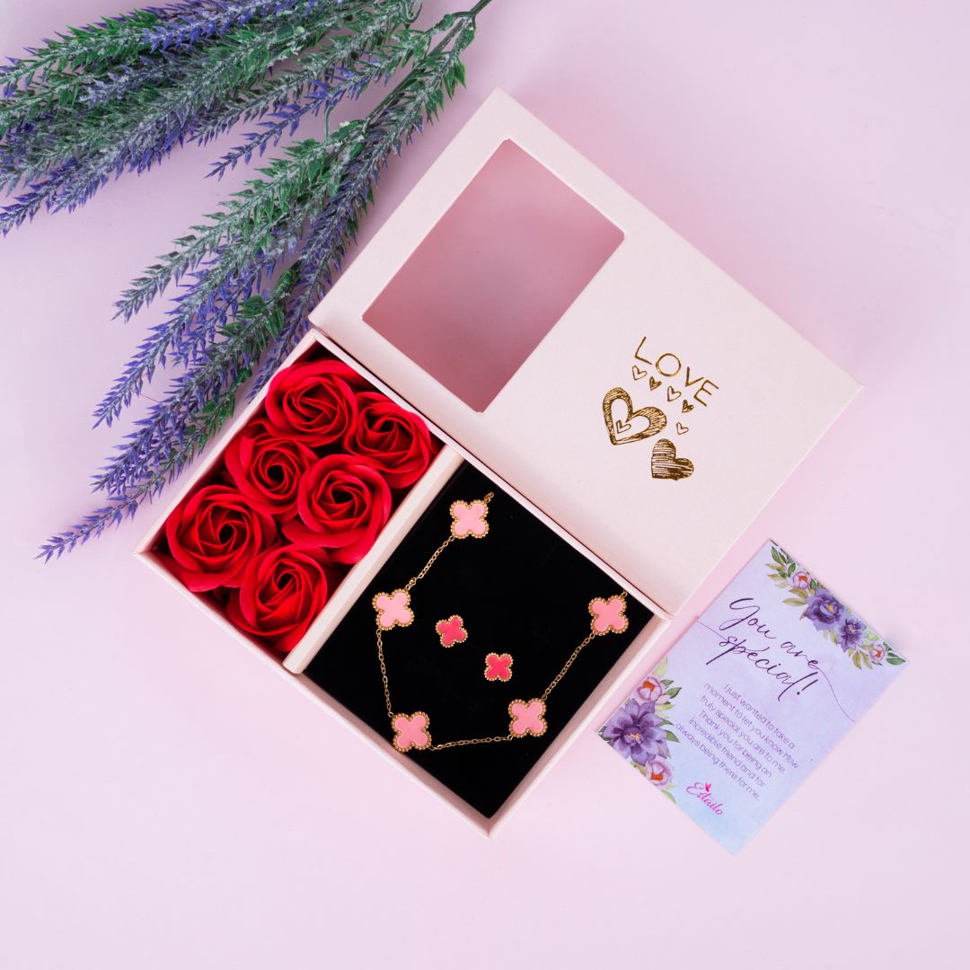 Rosy Clover Gift Combo Set