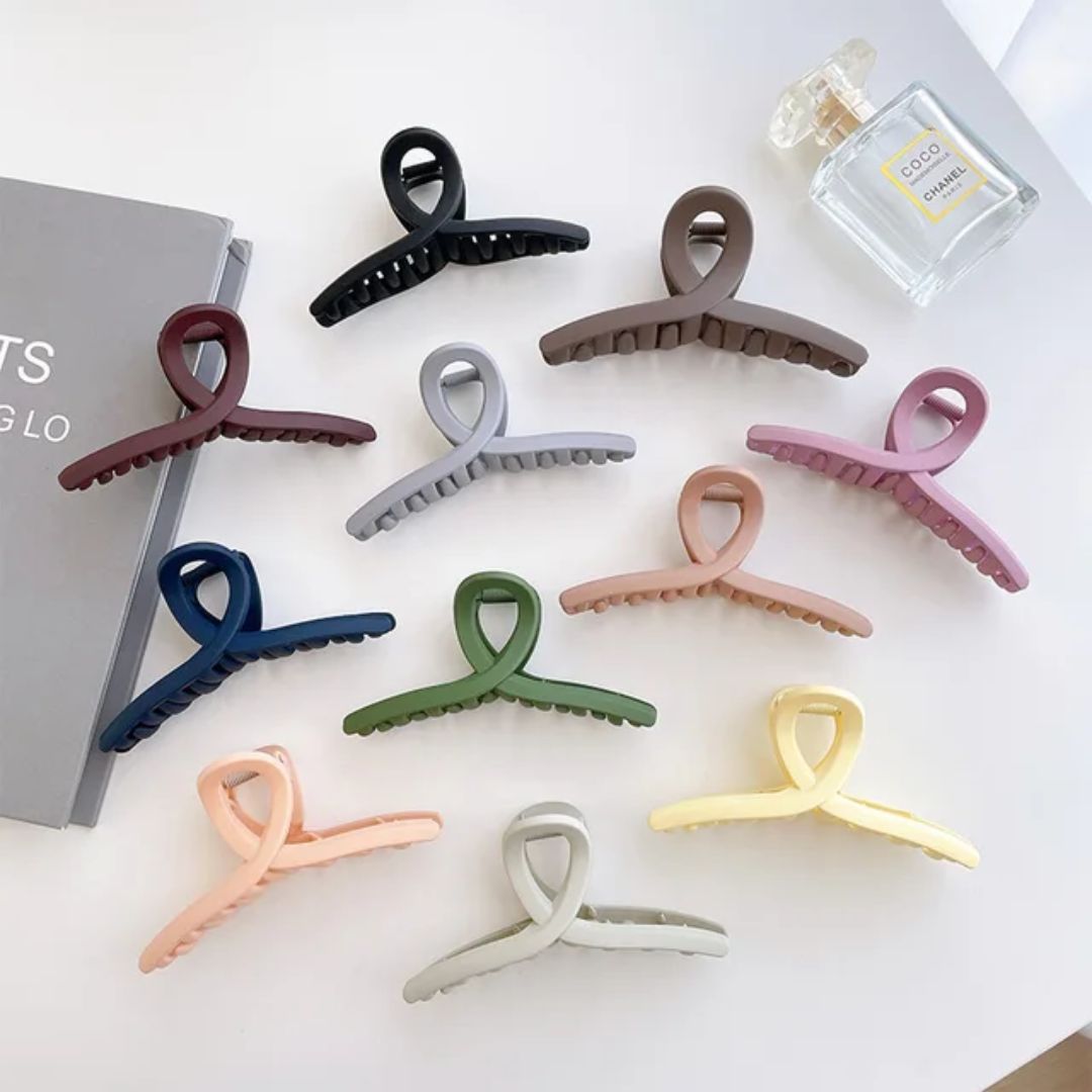 Classy matte hair claw (pack of 1)