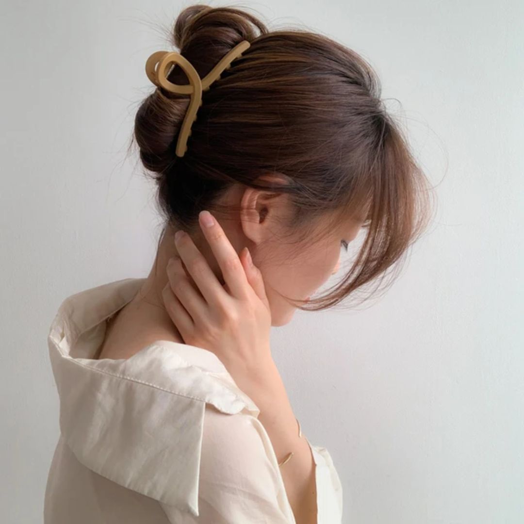 Classy matte hair claw (pack of 1)