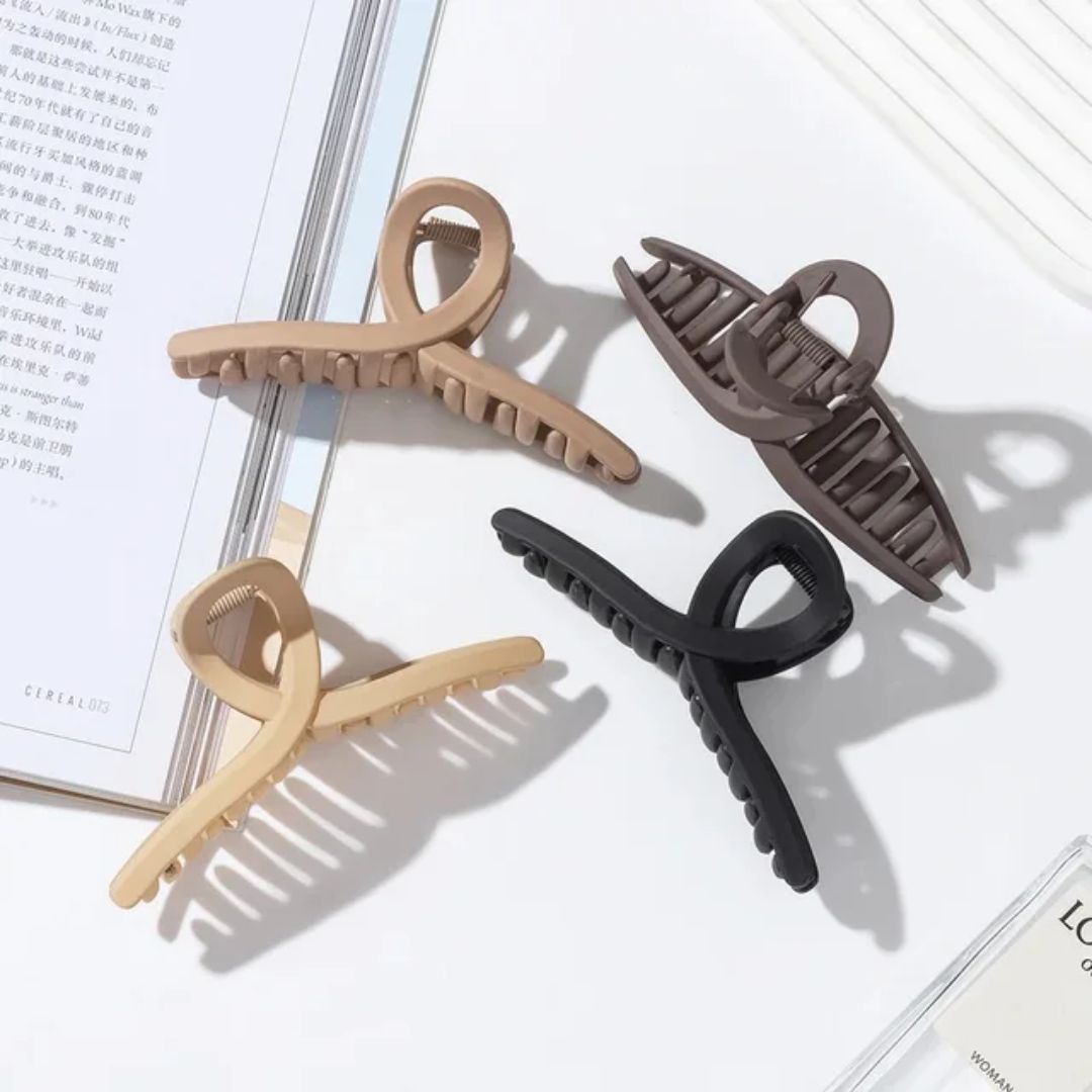 Classy matte hair claw (pack of 1)
