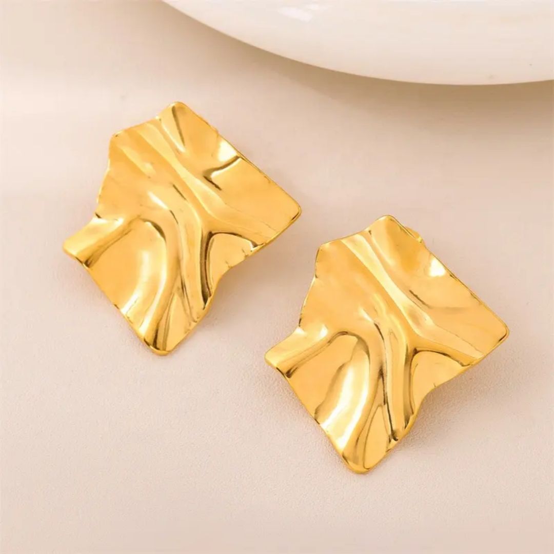 Golden Chunky Statement Earring