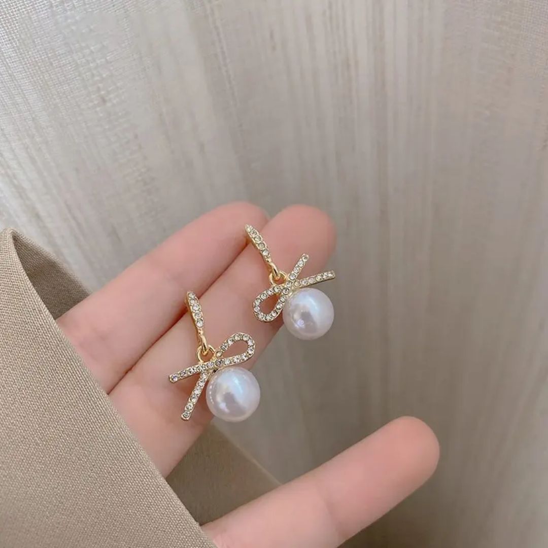 Bow-Tie Pearl Earrings