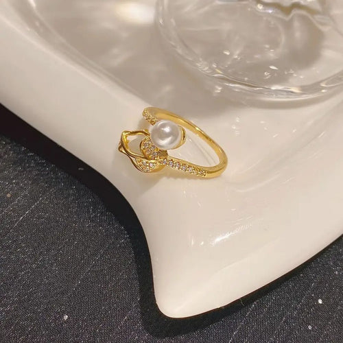 Regal Bloom Pearl Ring