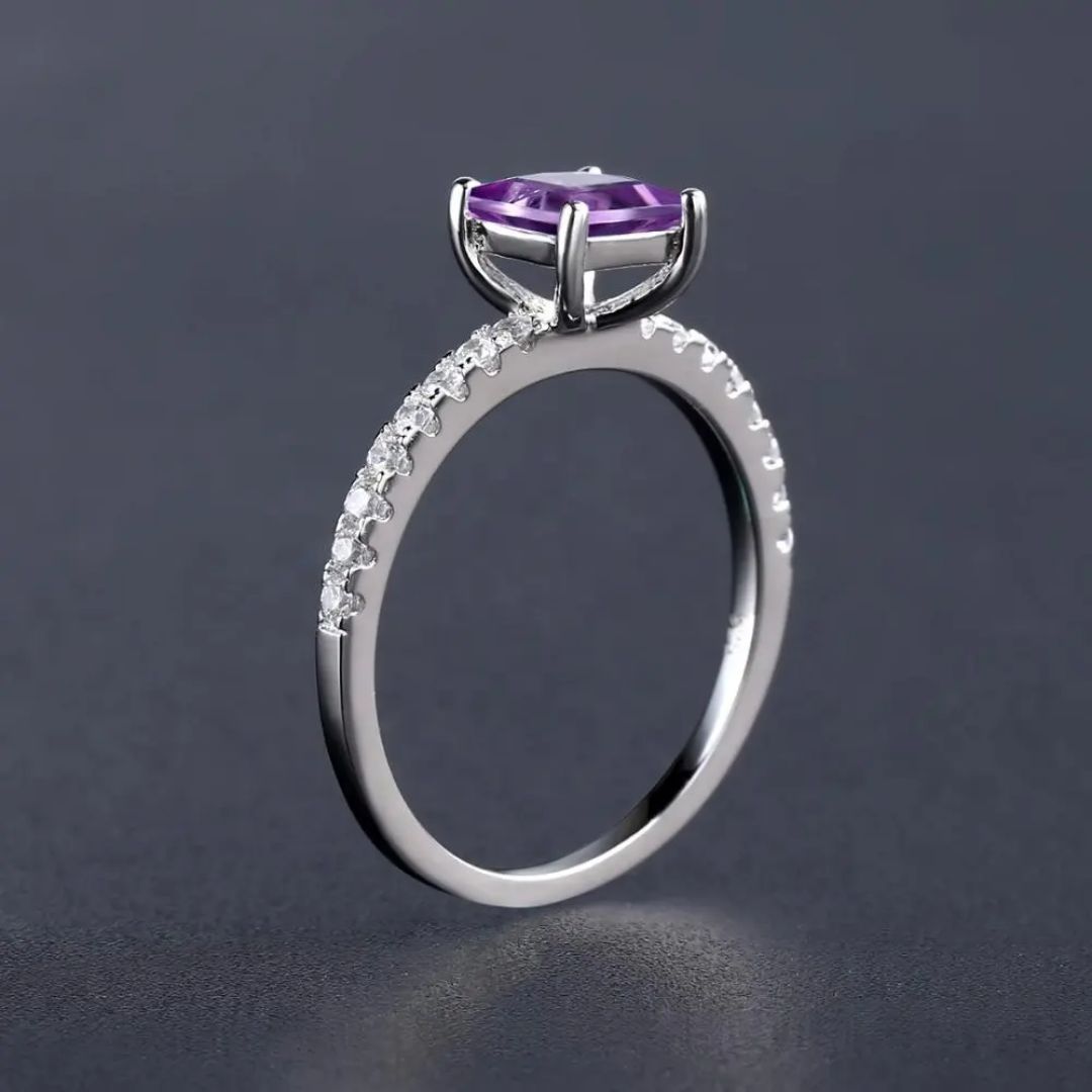 Bling Blogger Stone Ring