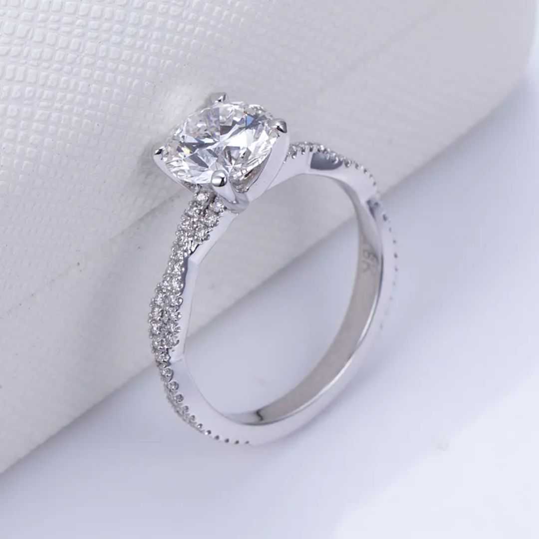 Bling Blogger Silver Stone Ring