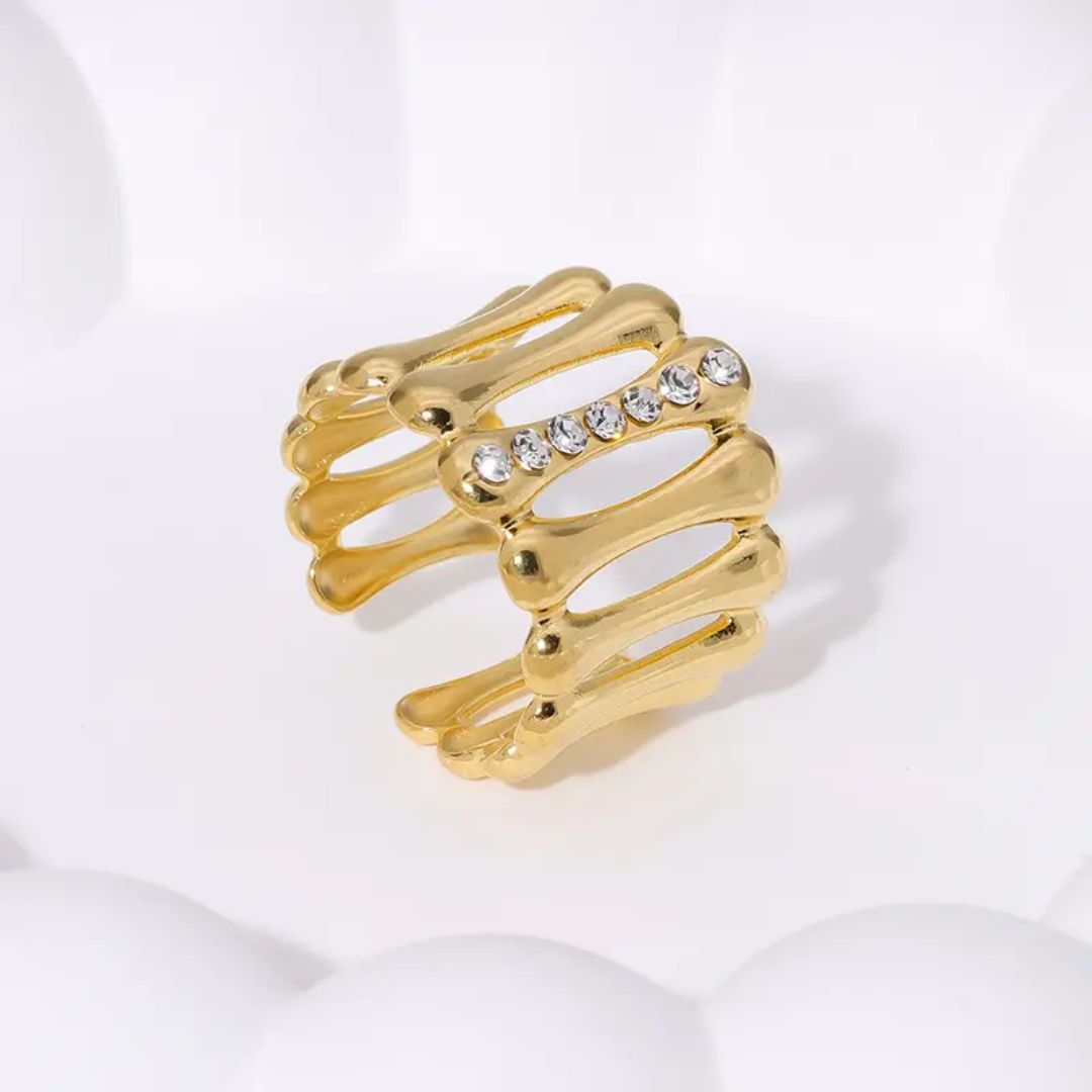 Regal Shine Stone Ring
