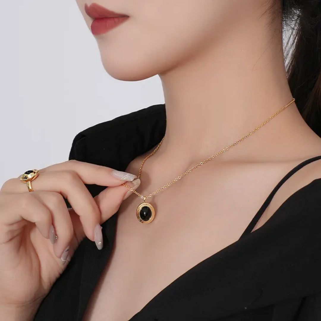 Midnight Gleam Necklace
