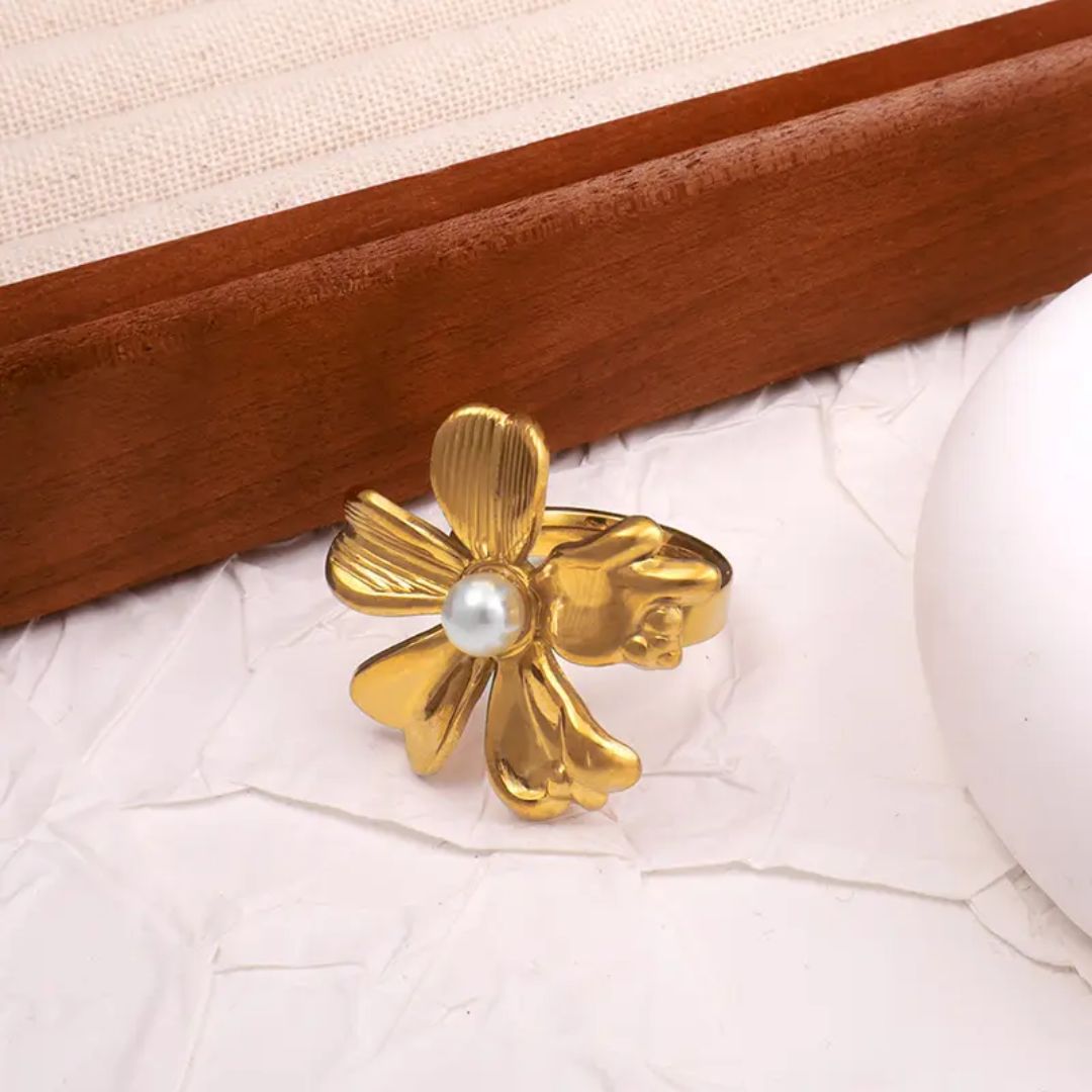 Pearl Blossom Ring