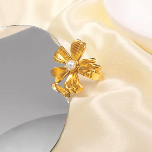 Pearl Blossom Ring