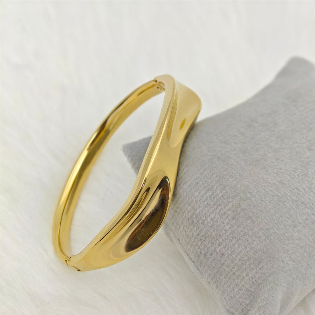 Sorrell Shine Statement Bracelet