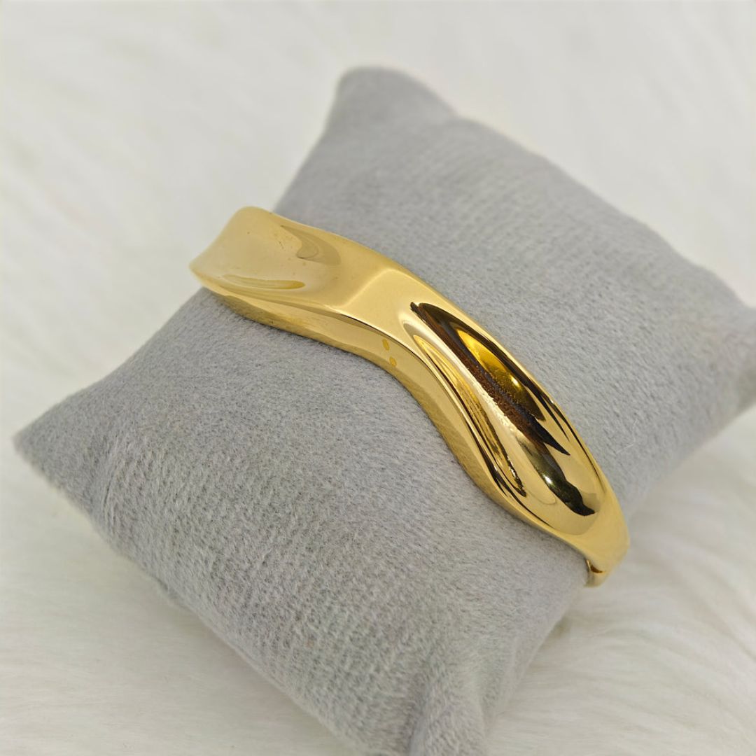 Sorrell Shine Statement Bracelet